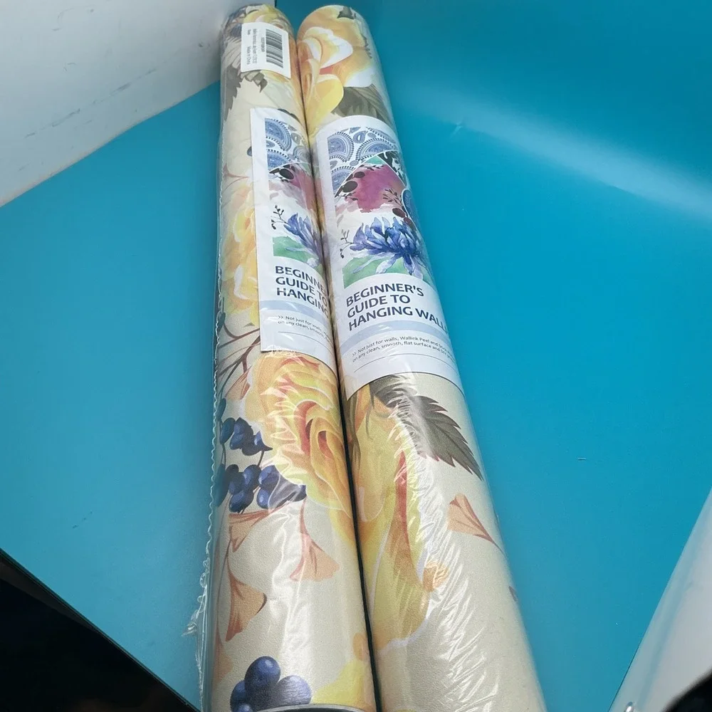 Wallink Peel‎ & Stick Wallpaper, Ranunculus, 2 Rolls, 17.5